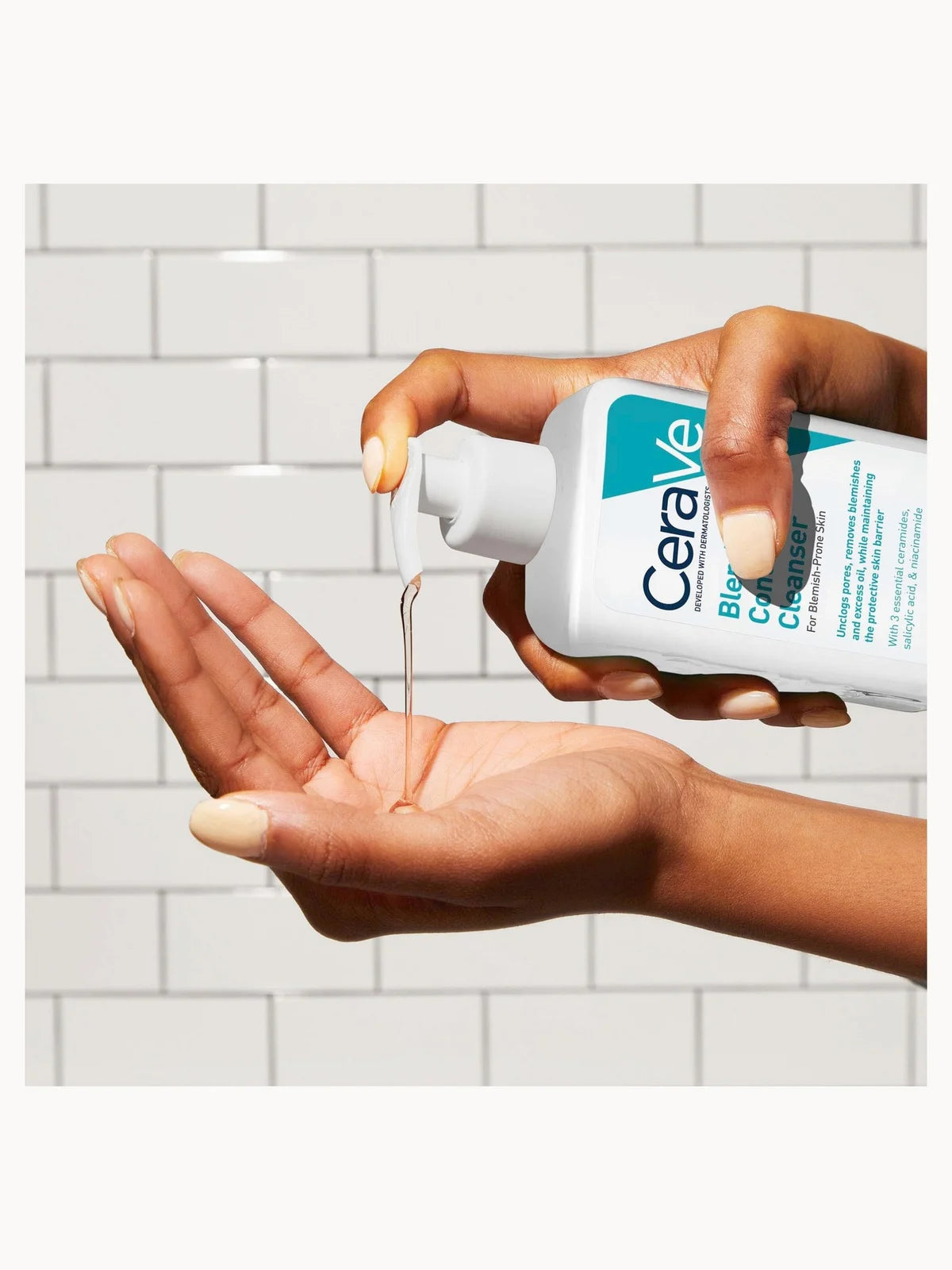 CeraVe Blemish Control Face Cleanser with 2% Salicylic Acid & Niacinamide for Blemish-Prone Skin 236ml